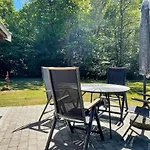 펜션 2 Bedroom Beautiful In 론네