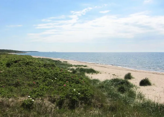 2 Bedroom Beautiful In Rønne