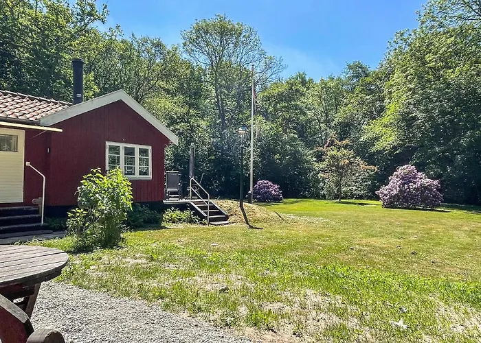 2 Bedroom Beautiful In *