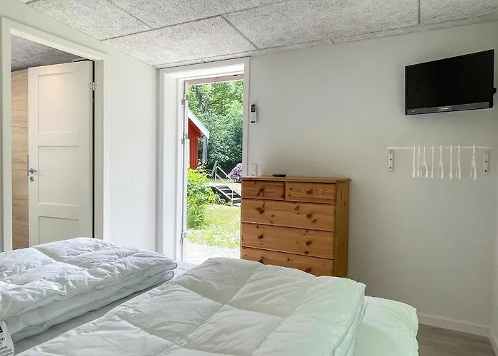 Сasa de vacaciones 2 Bedroom Beautiful In
